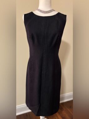 Nine West Classic Black Sleeveless Sheath Dress
